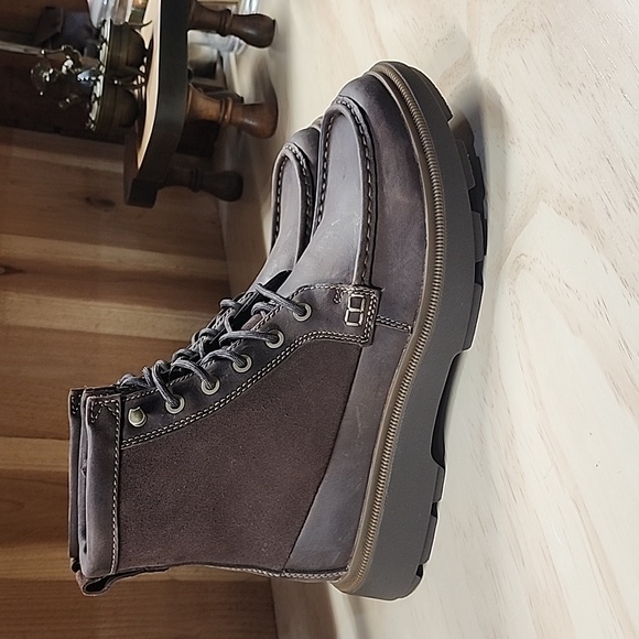 Men's Clark's Dempsey Peak Dark Brown Leather Boot 9.5M - Picture 4 of 8